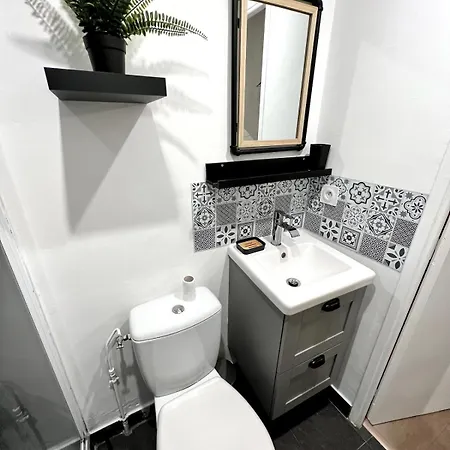Apartamento Agreable Dans Le Coeur Du Vieux-nice