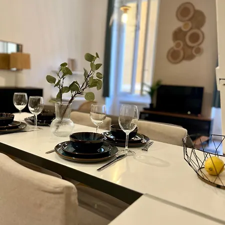 Apartamento Agreable Dans Le Coeur Du Vieux-nice