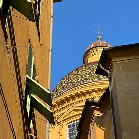 Agreable Dans Le Coeur Du Vieux-nice Apartamento Nice
